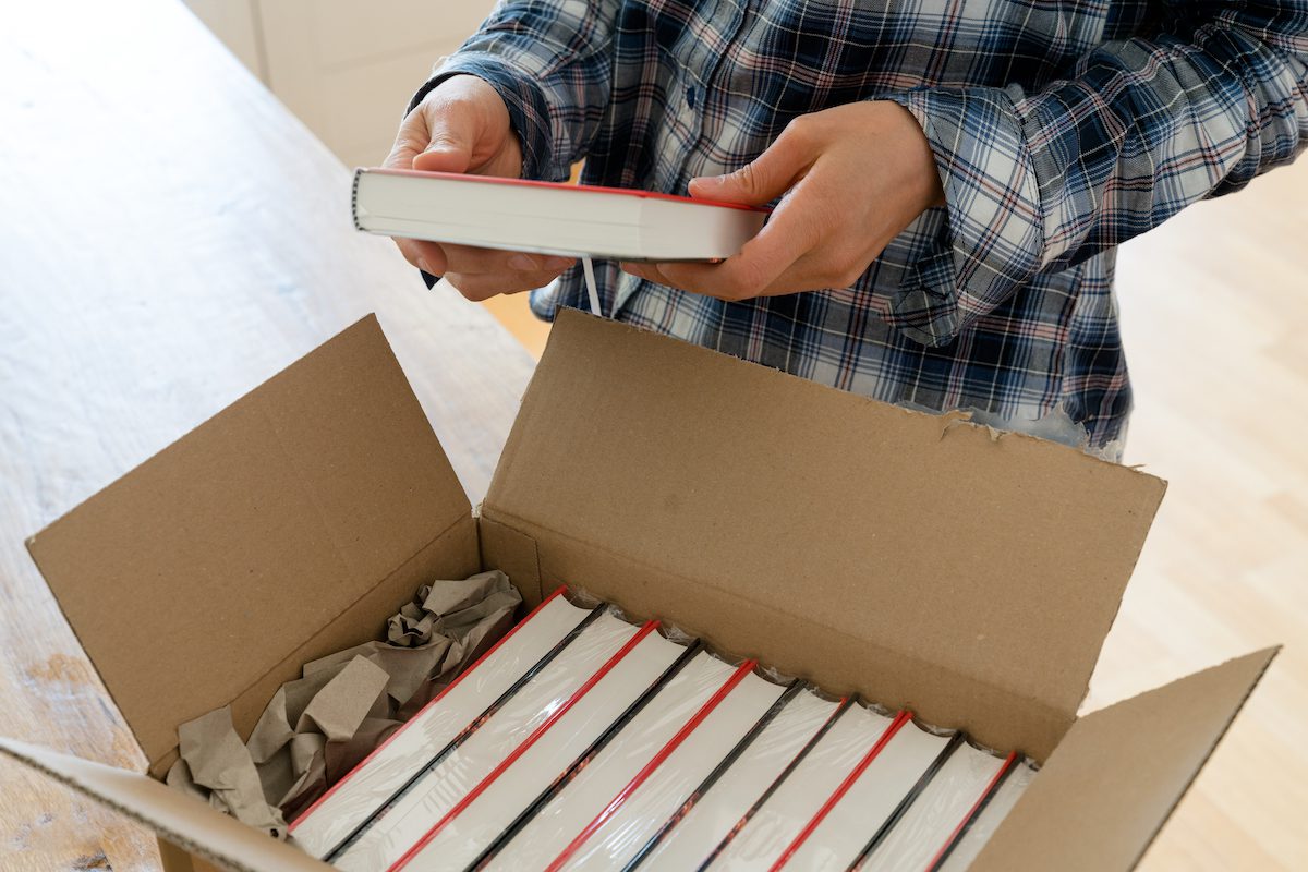 Books spine down