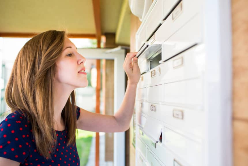 Image for How Does Mail Forwarding Work?